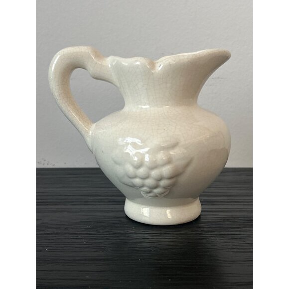 VTG Ceramic Pitcher/Jug Creamy White w/Grape Cluster Motif Quirky Kitchen Decor - Picture 2 of 9